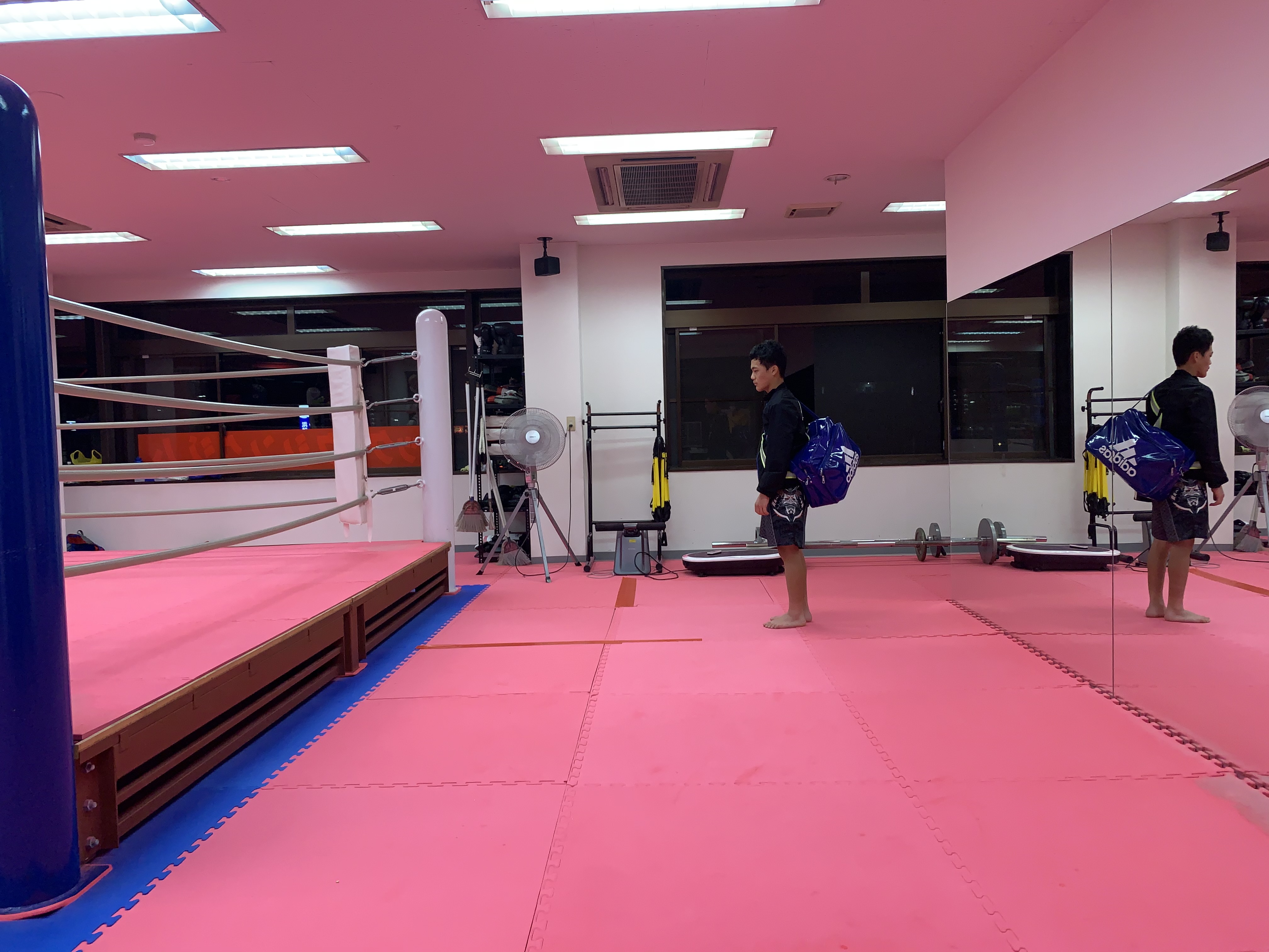 直立不動
