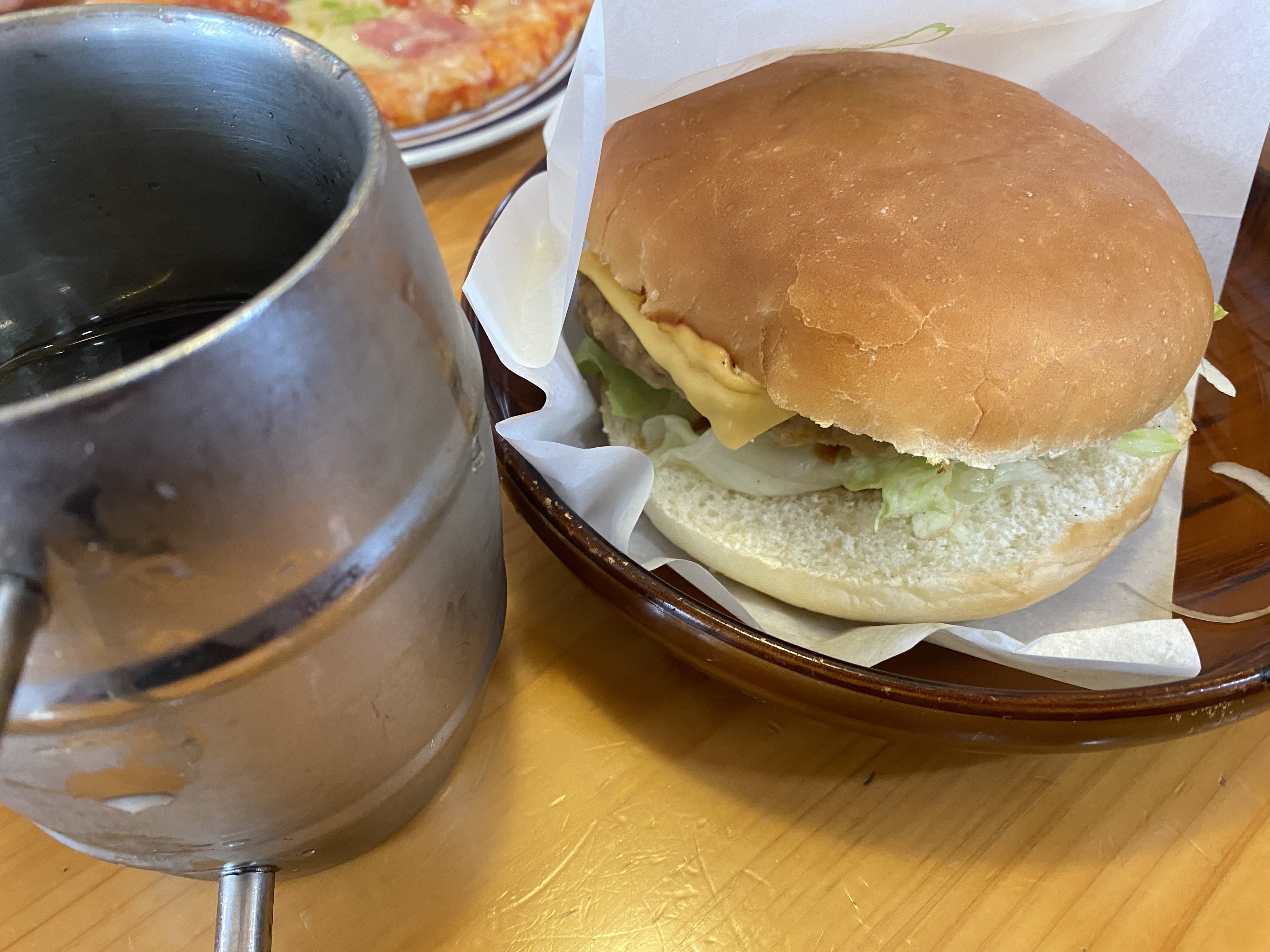 ドミグラスバーガー