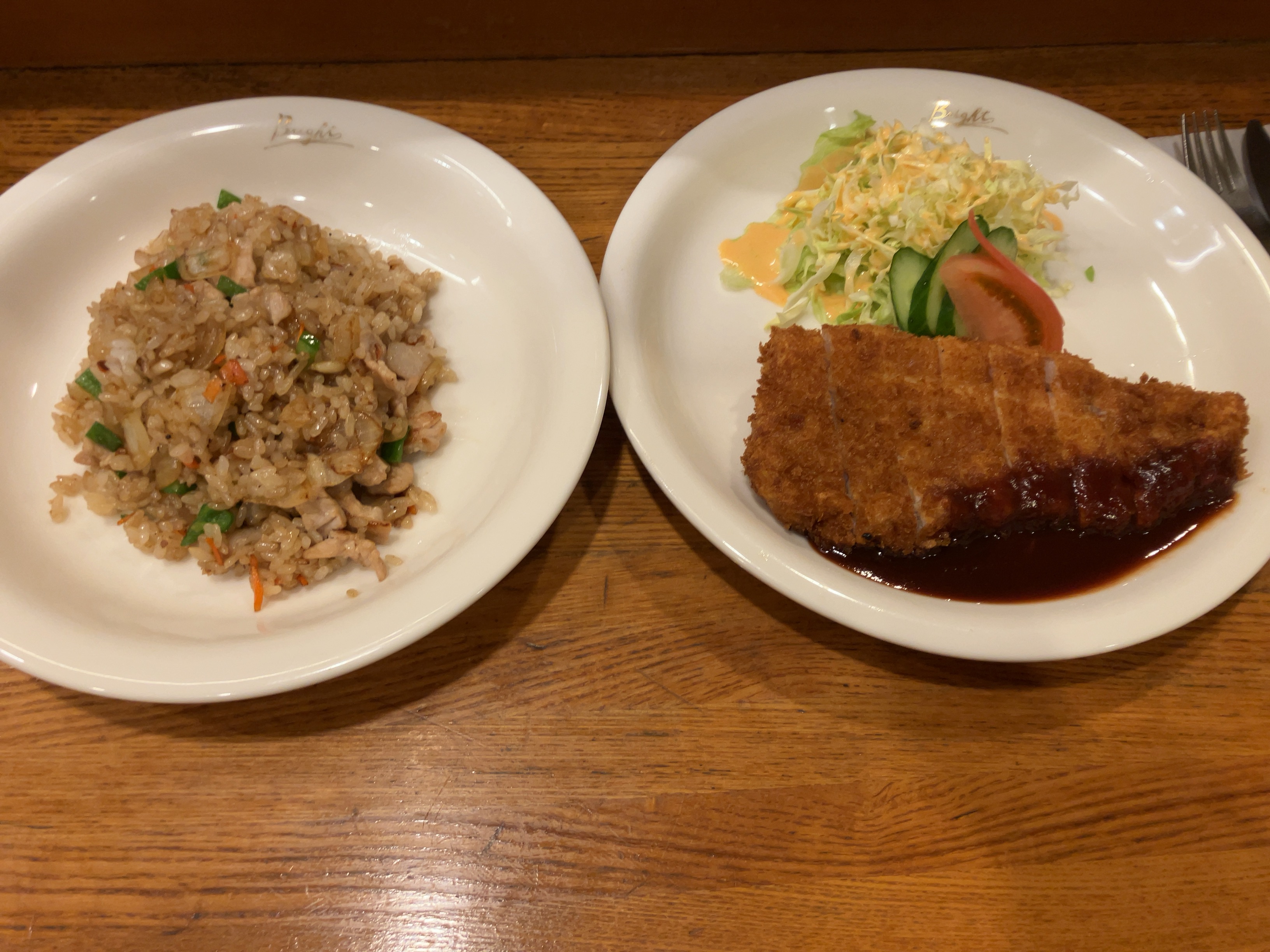 深夜の洋食屋